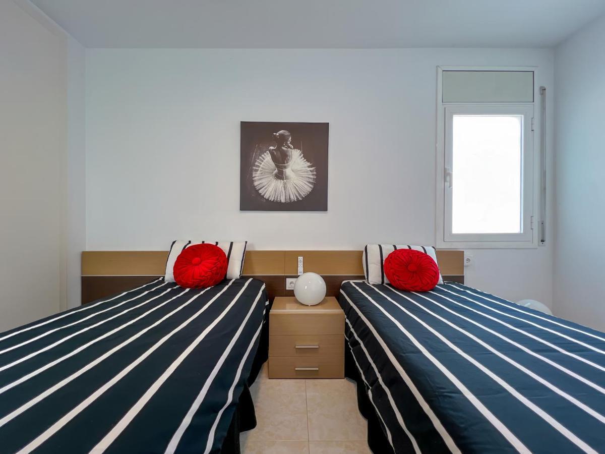Vivalidays Yolanda Apartment Calella Exterior photo