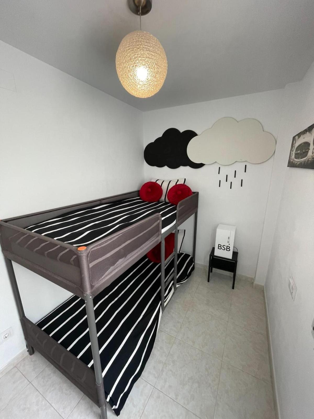 Vivalidays Yolanda Apartment Calella Exterior photo